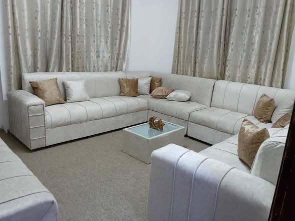 بيت مستقل بمساحة مميزة في طبربور - 4