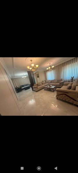 شقة فاخرة مجددة بالكامل للبيع - خلدا حي الصالحين - 2