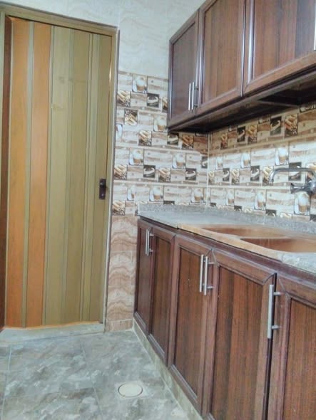 فرصة استثمارية: عمارة سكنية 3 طوابق بعائد شهري 630 دينار - 5