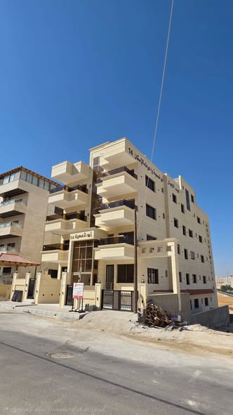 شقة فاخرة للبيع في شفا بدران - 2