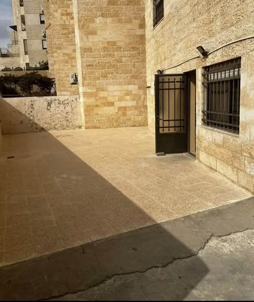 شقة شبه أرضية للإيجار في عرجان الشرقي – مساحة واسعة وموقع مميز - 4