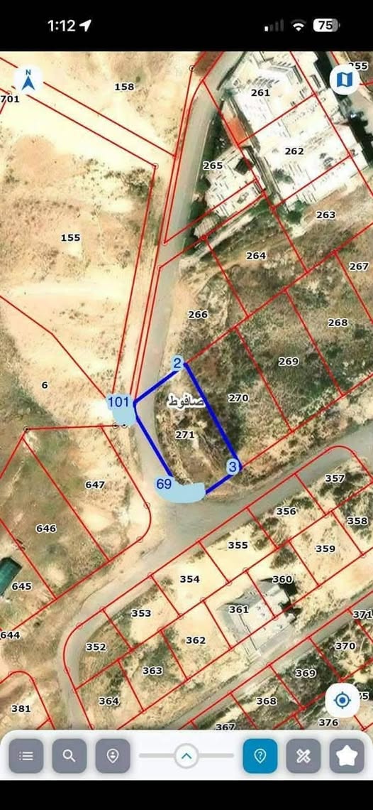 فرصة استثمارية: قطعة أرض رأس بلوك في أم عوسجة