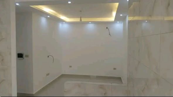 شقة فاخرة للبيع بالتقسيط في عمان، أبو نصير - 3