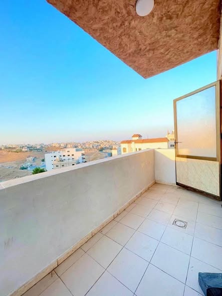 شقة 150م في طبربور بسعر مغري - 48 ألف - 2