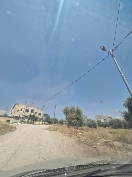 قطعة أرض سكنية مميزة للبيع في إربد – شارع فوعرا - 2