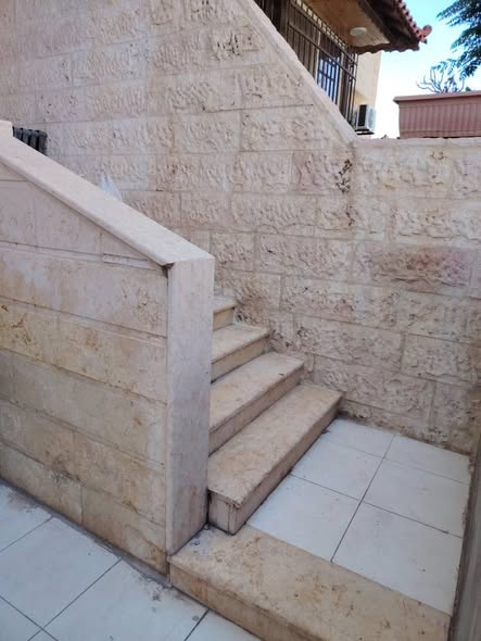 بيت طابق أرضي للبيع كاش في إربد – فرصة سكنية ممتازة - 4