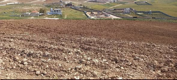 أرض سكنية للبيع في غرب غريسا – سعر مميز - 4