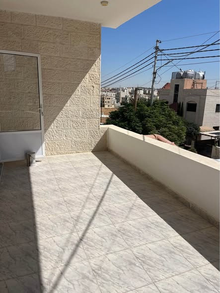 شقة فارغة للايجار للعرسان في البنيات - 4