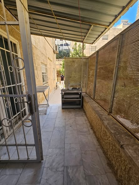 فرصة ذهبية للاستثمار العقاري في عمان