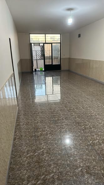 شقة واسعة للإيجار في ضاحية الرشيد - 200م