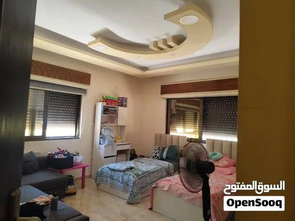 شقة فاخرة في فيلا للإيجار - شفا بدران - 3