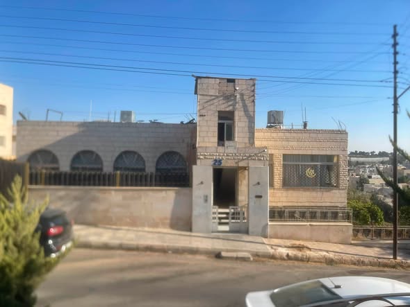 سطح للبيع في عمان - فرصة استثمارية نادرة