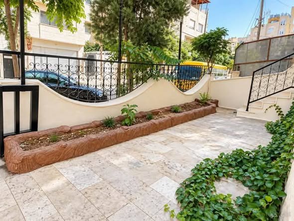 شقة أرضية فاخرة 250م في ضاحية الرشيد - 2
