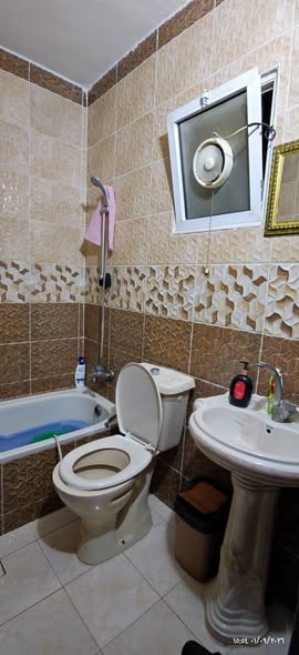 شقة فاخرة للبيع في إربد - قرب إشارة حوارة - 5