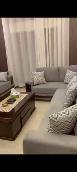 شقة مفروشة فاخرة للإيجار في السابع - 2