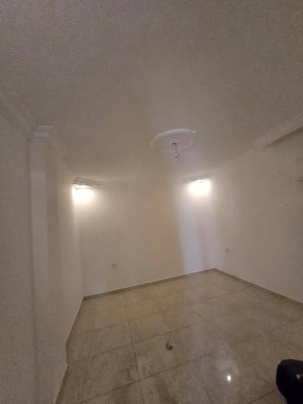 شقة فاخرة للإيجار في طبربور - 2