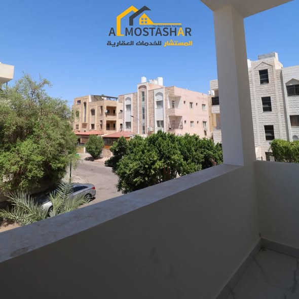شقة هندسية مميزة للبيع في السكنية العاشرة - 4