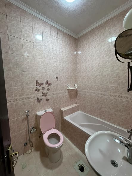شقة طابق أول للبيع في الجبيهة - فرصة استثمارية مميزة