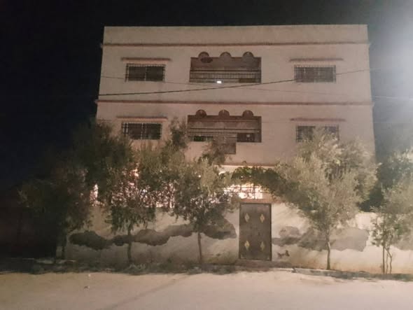 عمارة استثمارية بـ3 طوابق في الهاشمية - 4