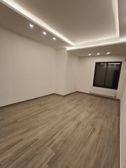 شقة للإيجار في البنيات قرب طريق المطار - 3