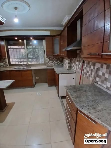 شقة فاخرة للإيجار في دير غبار - 2