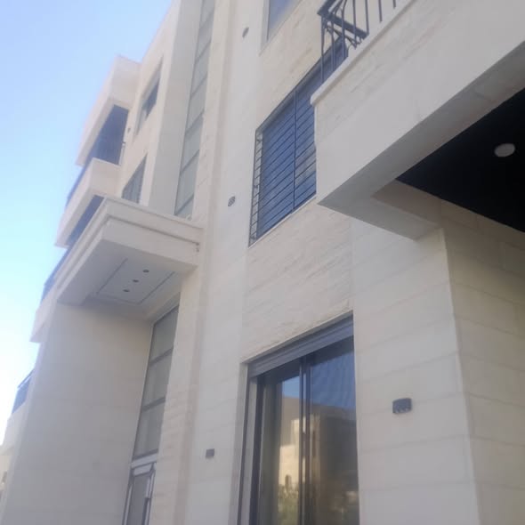 شقق فاخرة للبيع في إسكان أشكو