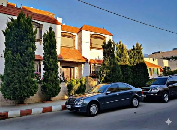 فيلا فاخرة + شقتان مستقلتان استثمارية في طبربور - 2