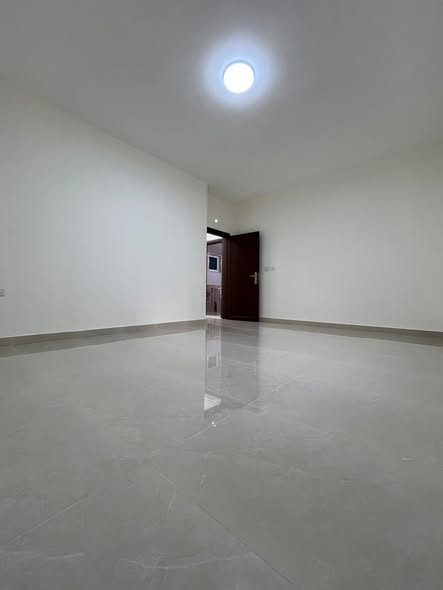شقة مجددة بالكامل في ضاحية الأمير حسن – جاهزة للسكن - 2