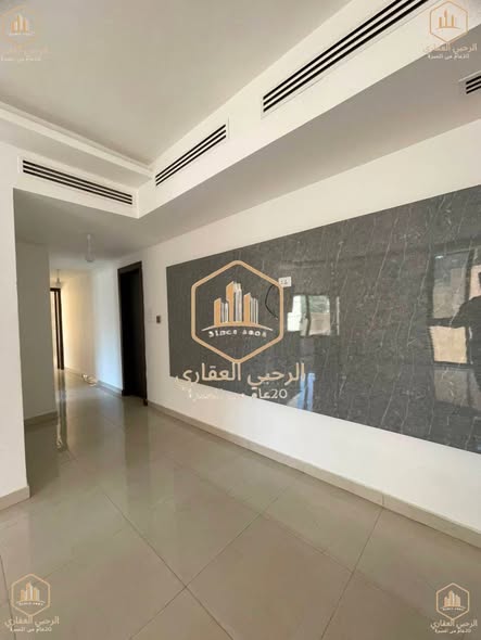شقة فاخرة للإيجار في عبدون - 5