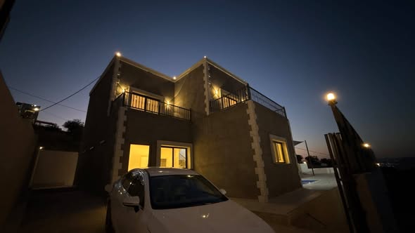 شاليه فاخر مع مسبح وإطلالة بانوراما في العالوك