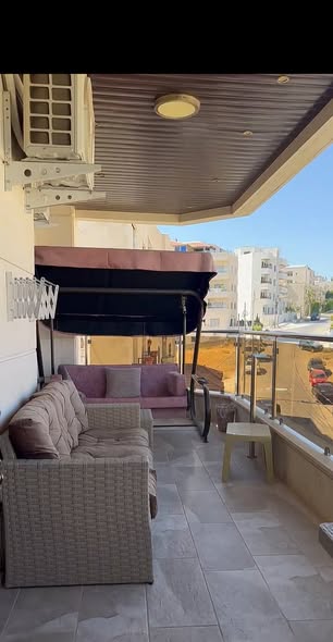 شقة فاخرة مع روف مميز للبيع في البنيات - 3