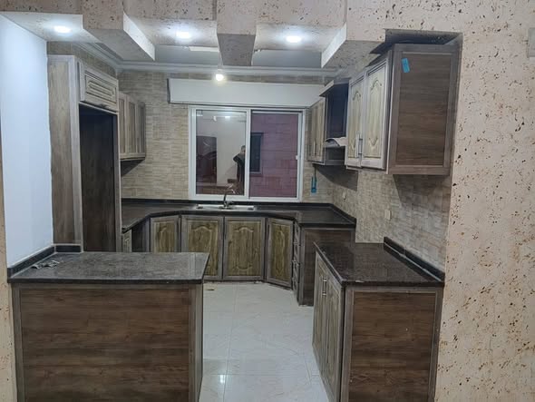 شقة مميزة للإيجار قرب المدارس والخدمات - 4