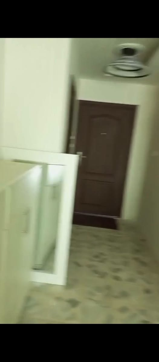شقة فاخرة للبيع في جبل الزهور