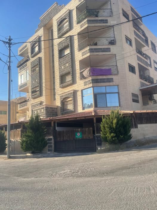 شقة للبيع في جبل حديد - مساحة 150م بسعر مغري!