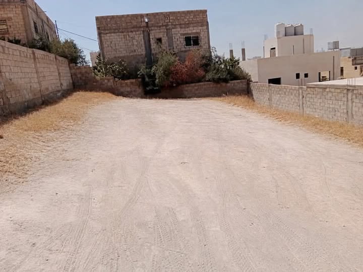 أرض مميزة للبيع في المرقب – كاش أو تقسيط
