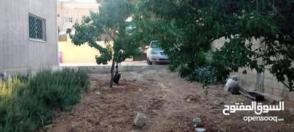 أرض مفروزة مسطحة كامل البناء للبيع في سحاب بسعر مغري