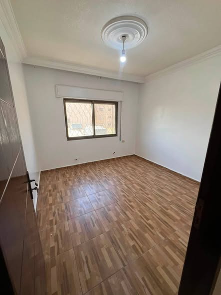 شقة فاخرة للبيع في طبربور - 150م² - 4