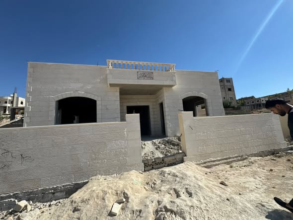 فرصة فريدة: بيت مستقل للبيع في ماركا الشمالية - 2