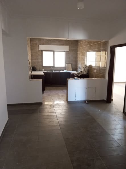شقة سكنية فاخرة للبيع في جبل النصر - حي عدن - 4