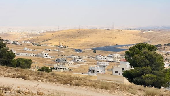 أرض سكنية فاخرة في بيرين