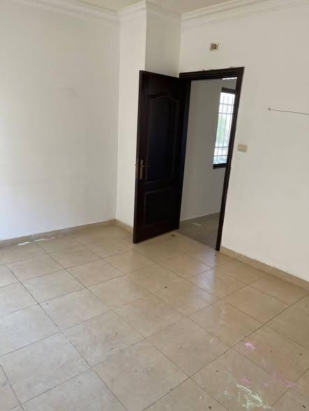 شقة فاخرة للإيجار في الجندويل - عمان - 4