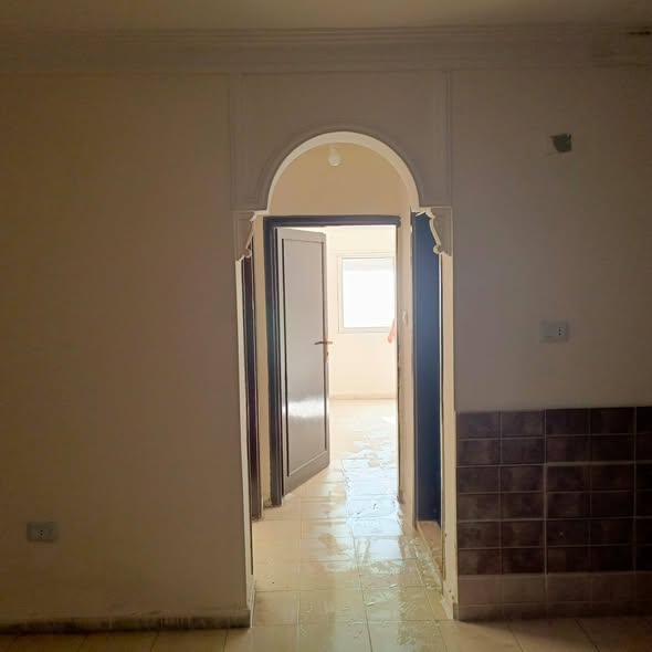 شقة للبيع بسعر مغري في إربد – فرصة استثمارية قريبة من الجامعة - 3