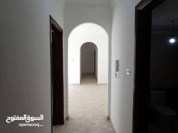 شقة راقية للإيجار في الرابية - 2