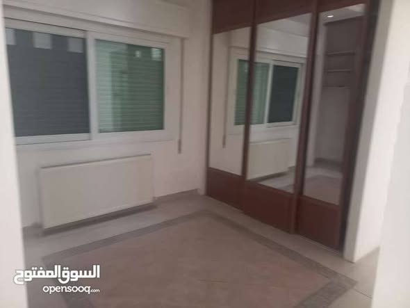 شقة دوبلكس فاخرة مع روف للإيجار في الرابية - 4