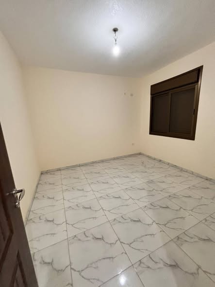 شقة فاخرة للإيجار في طبربور - 2