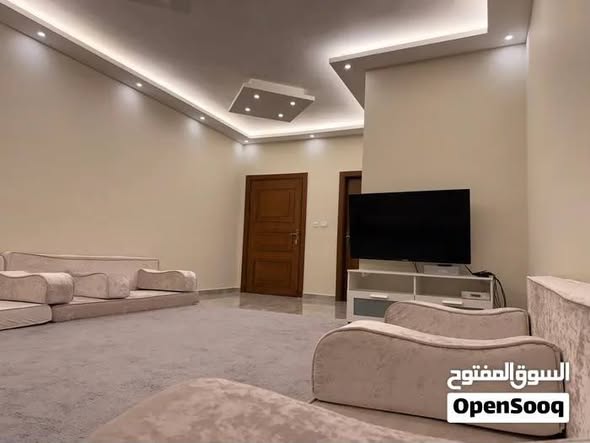 شقة مفروشة فاخرة للإيجار في الجبيهة - 4