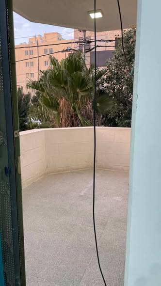 شقة فاخرة للإيجار في الجاردنز