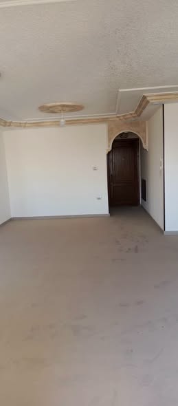 شقة للبيع في الزرقاء الجديدة - فرصة ذهبية - 3