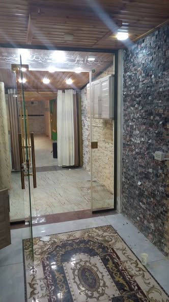 فرصة استثمارية: أرض مع منزل في موقع مميز بالسرو الجنوبي - 3