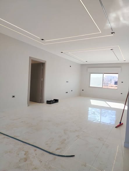 شقة فاخرة للإيجار في الشميساني - 3